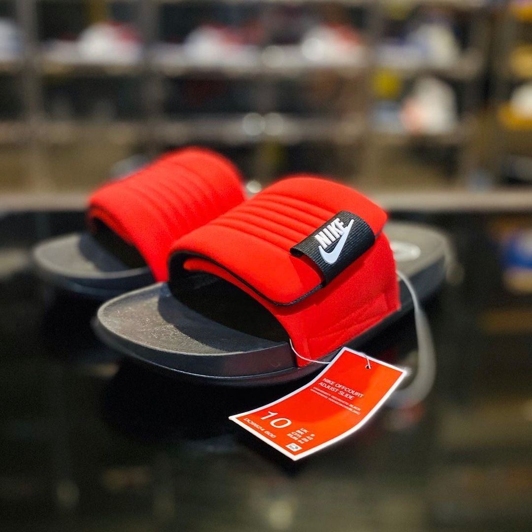 Nike Off Court Adjust Slides (Black-Red)