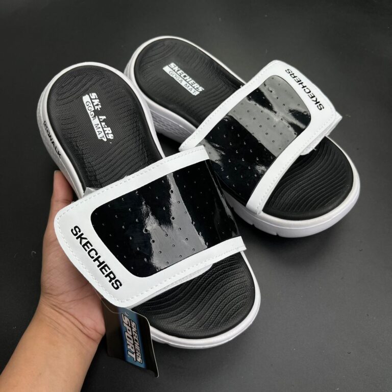 Sketchers Go Walk Slides (White-Black)