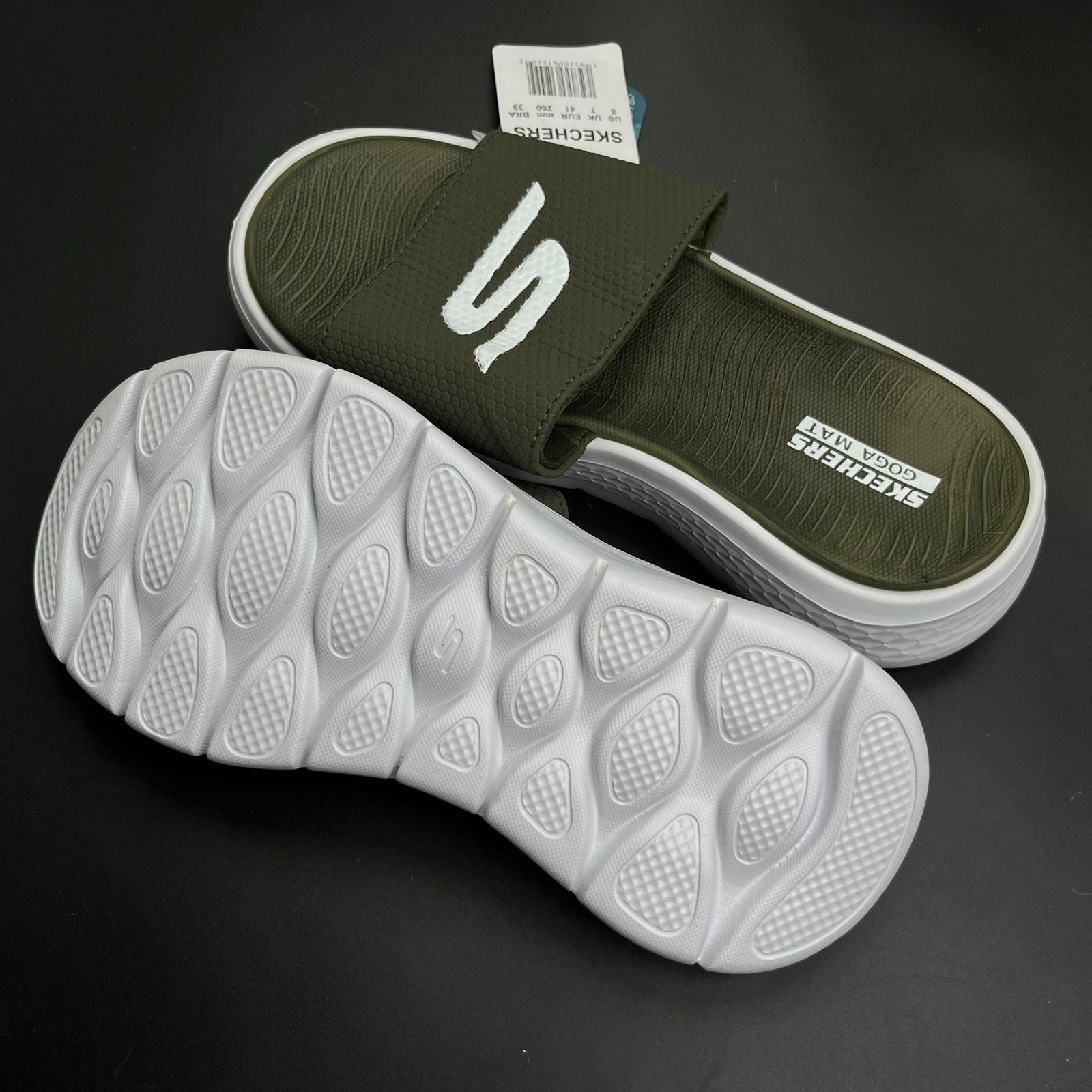 Sketchers Max Cushioning Slides (Green-White)