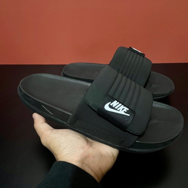 Nike Off Court Adjust Slides (Black)