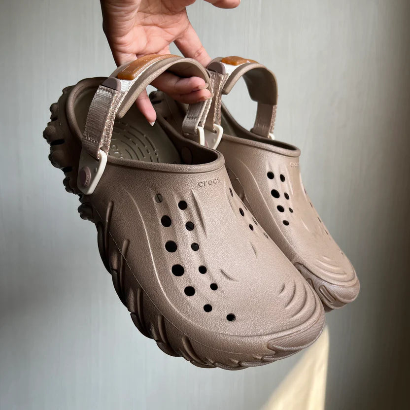 Crocs Echo Gum Clogs(Brown)