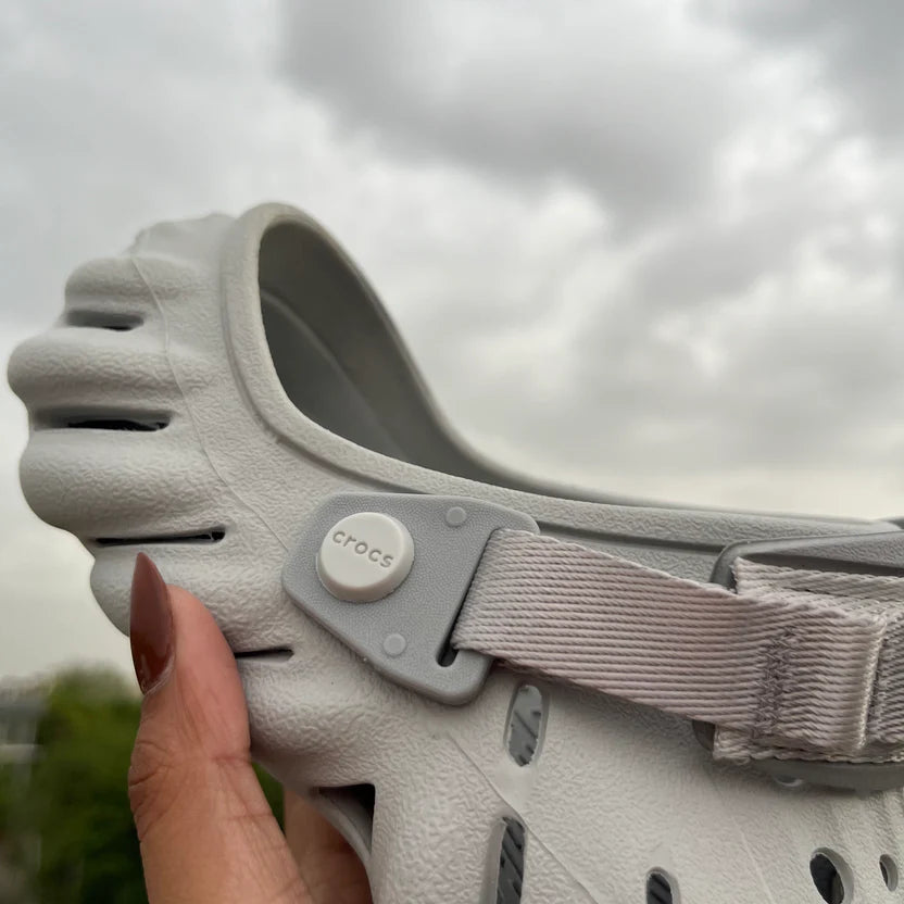 Crocs Echo Clogs(Atmosphere)