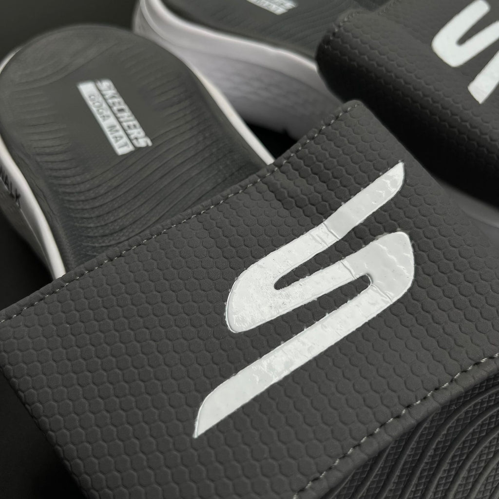 Sketchers Max Cushioning Slides (Grey-White)