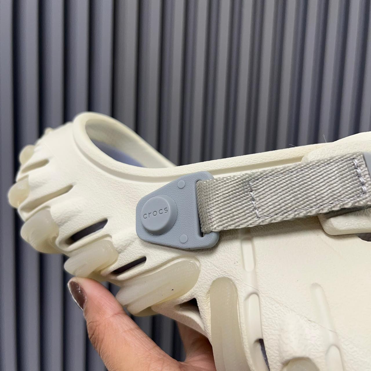 Crocs Echo Gum Clogs(BIEGE)