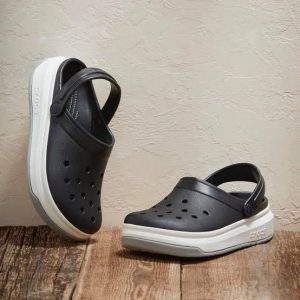Crocs Crocband Full Force Clogs (Black)
